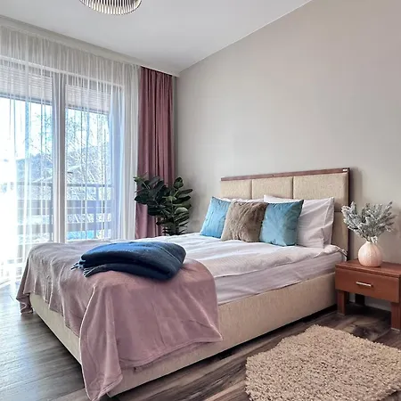 Apartment Elegance28 - Stylish Mountain Retreat In By Flat Mаnager *